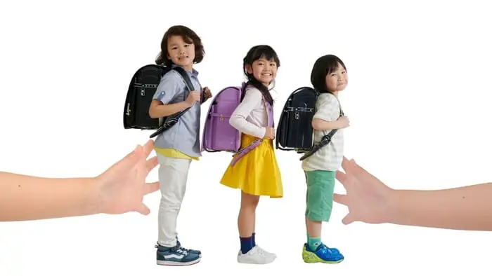 How to Train With a Leaving Nanny: Making the Handover Smooth for Everyone